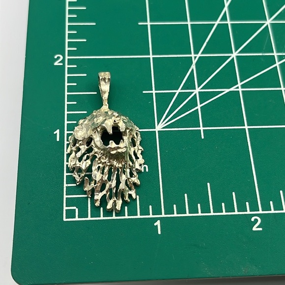 Artisan Lion Head Pendant Sterling Silver Diamond Cut Textured Lion Necklace - Picture 14 of 14